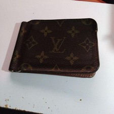 Louis Vuitton fermasoldi