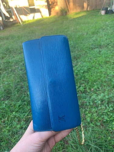 Louis vuitton epi - lv,